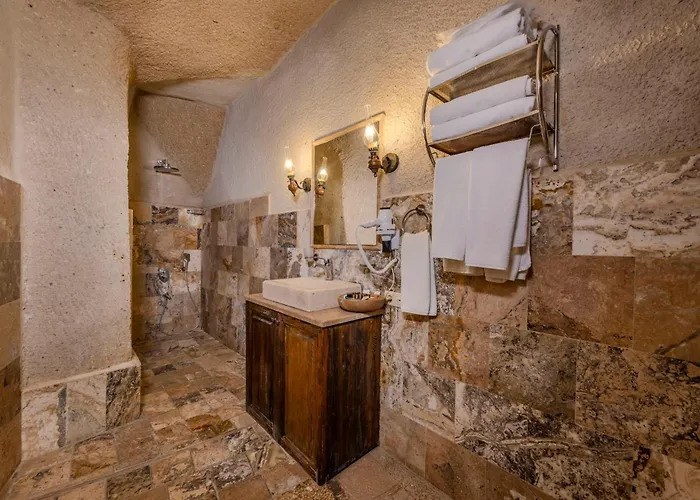 Hidden Cave Hotel
